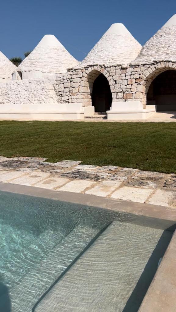 Masseria Castelluzzo Ceglie Messapica Bagian luar foto
