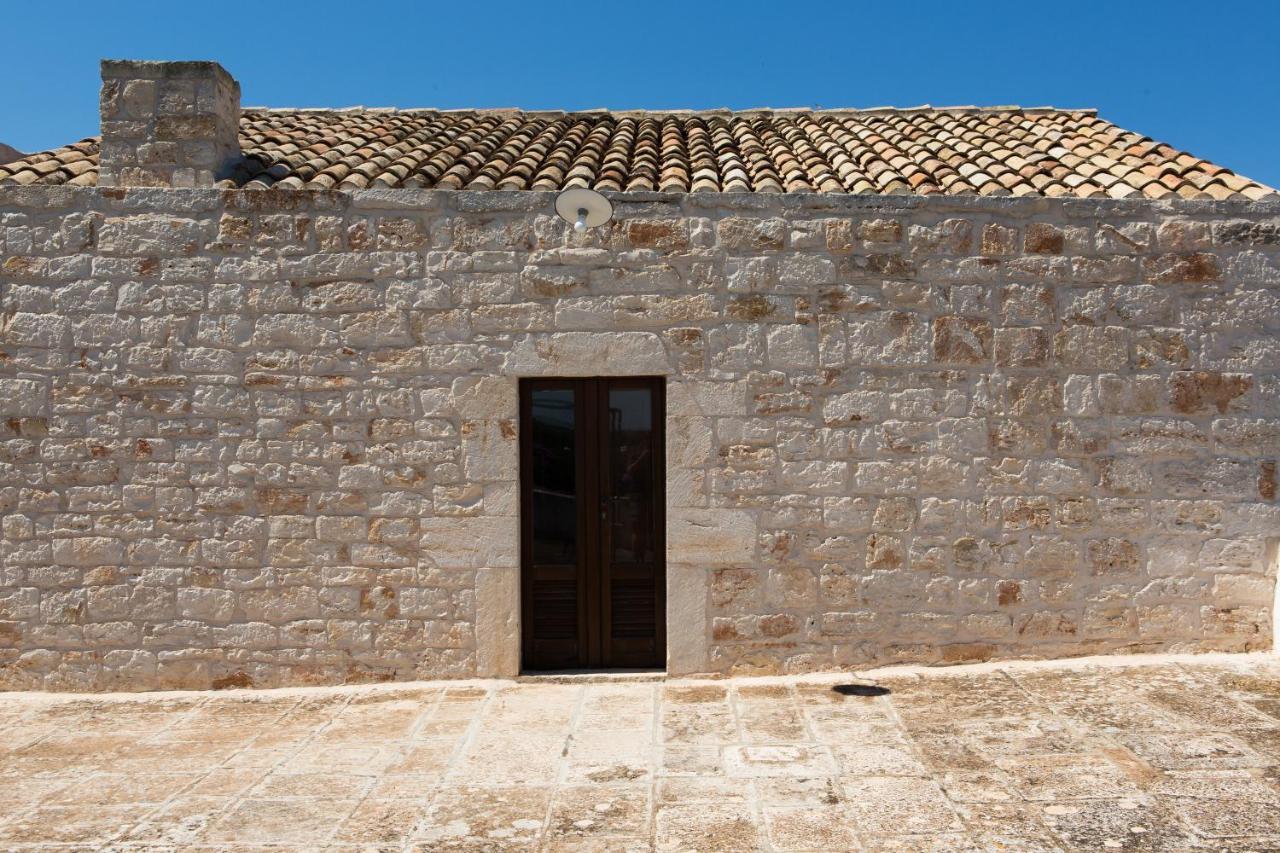 Masseria Castelluzzo Ceglie Messapica Bagian luar foto