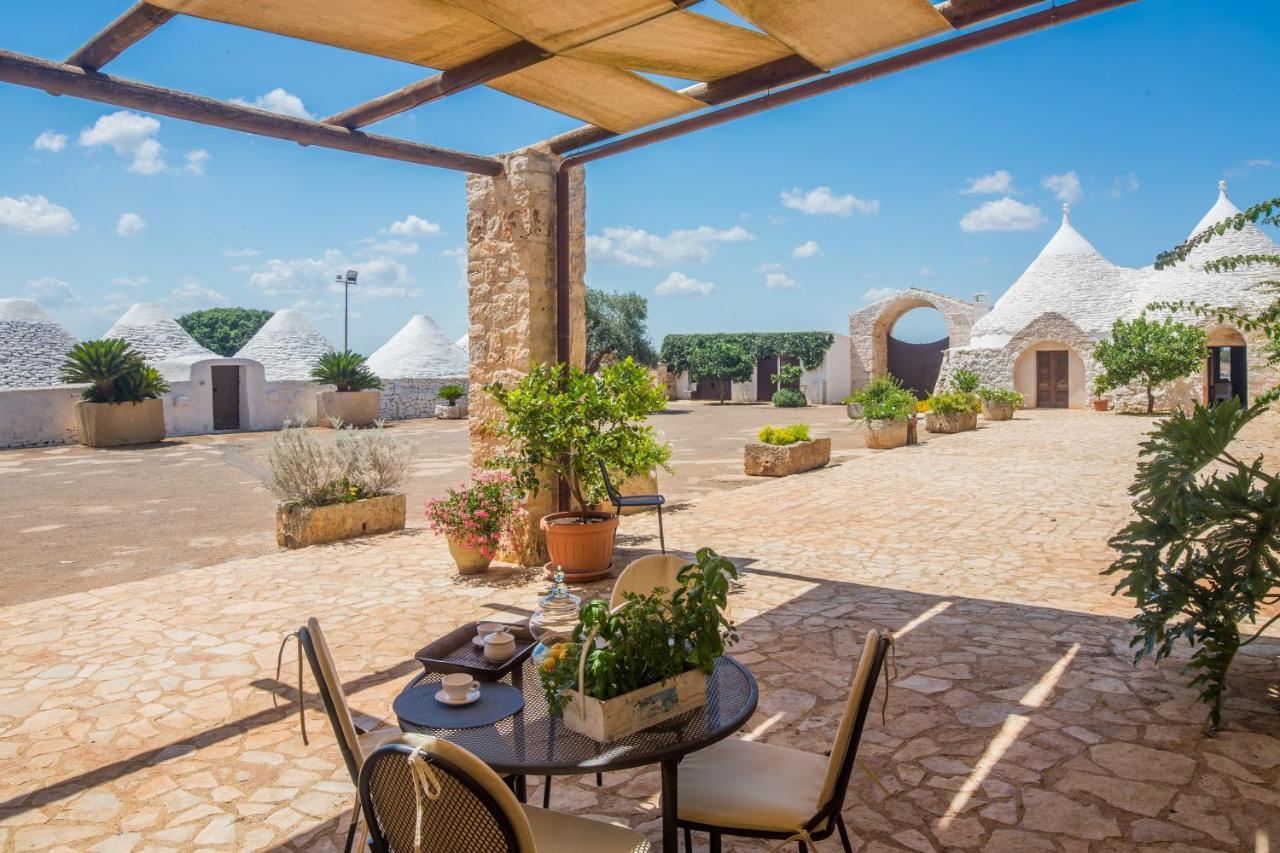 Masseria Castelluzzo Ceglie Messapica Bagian luar foto